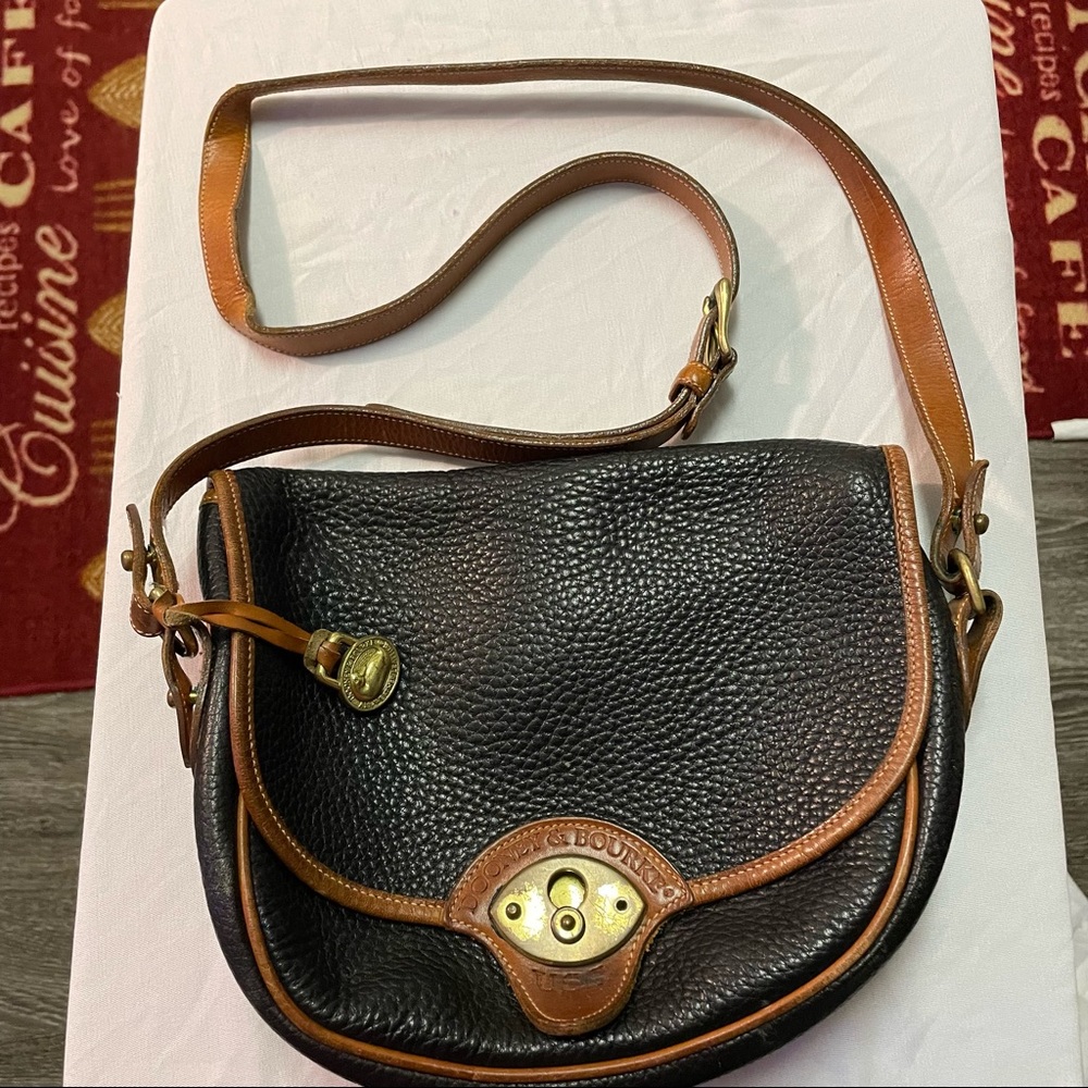 Dooney and Bourke purse